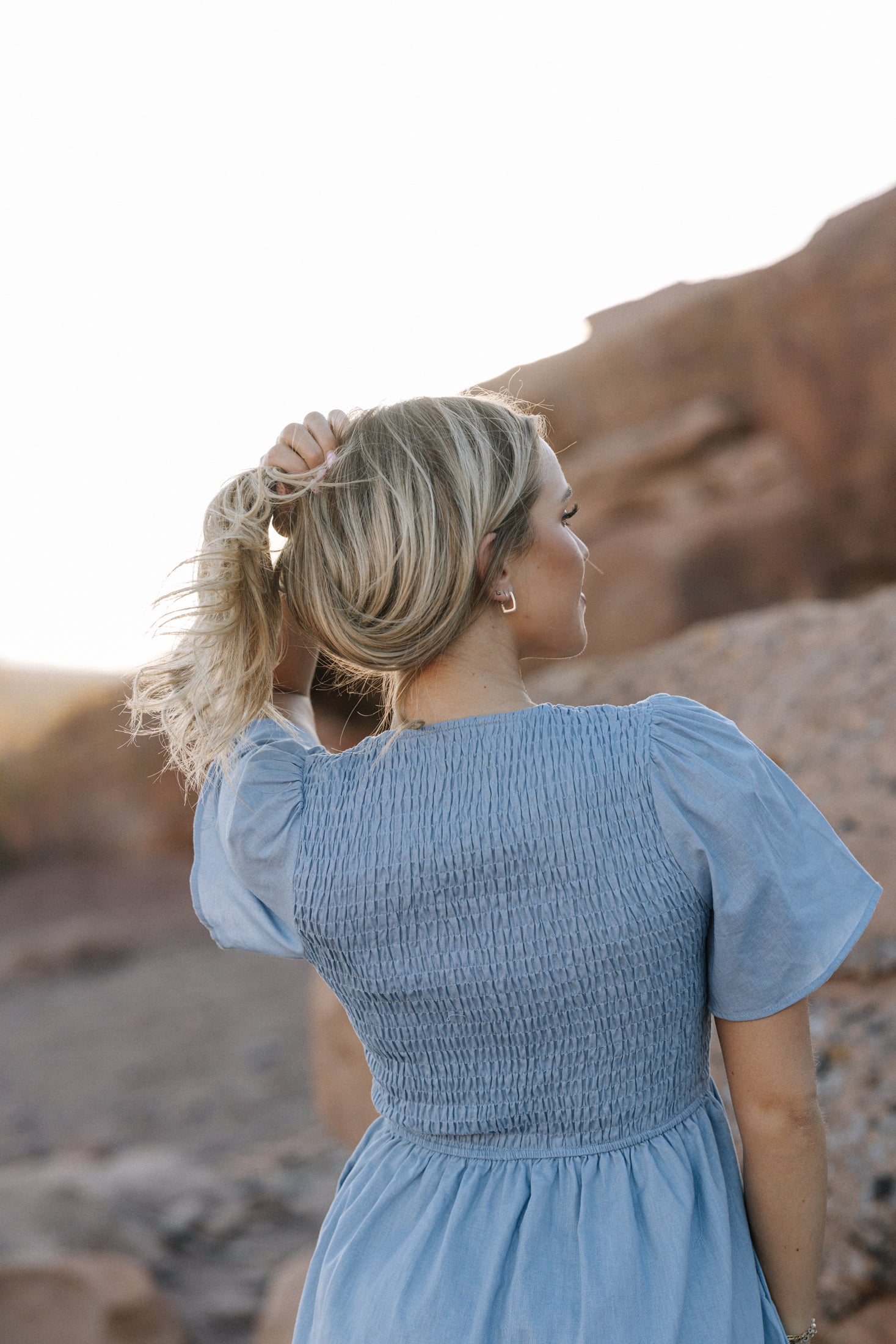 Flutter sleeve dress