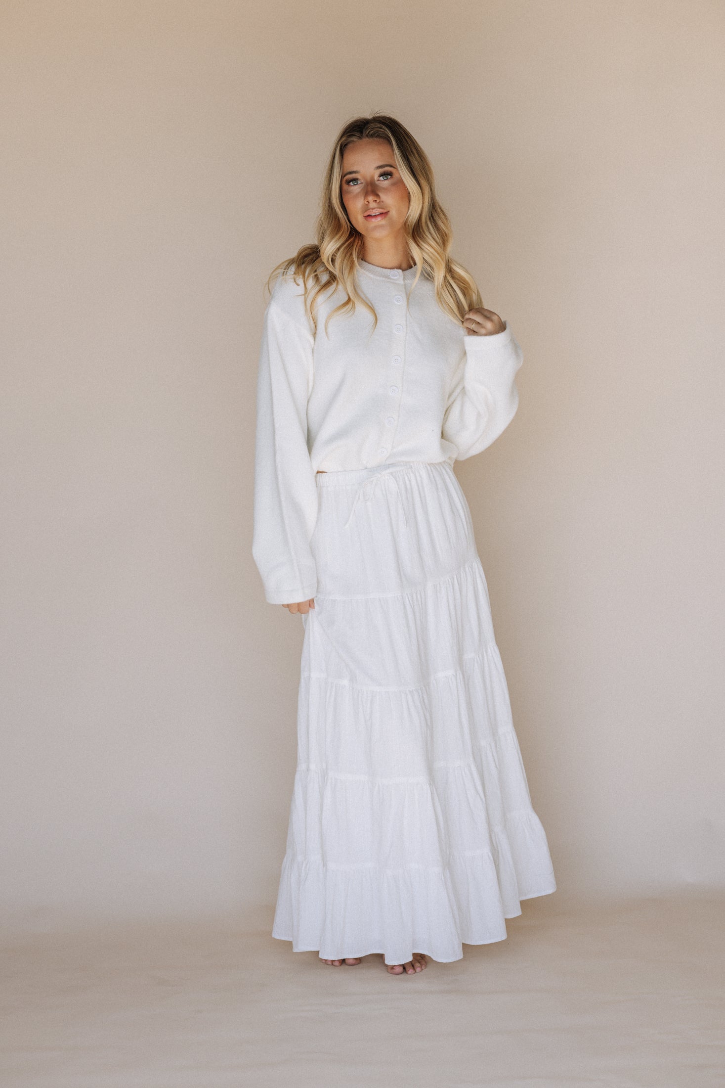 White temple skirt and top