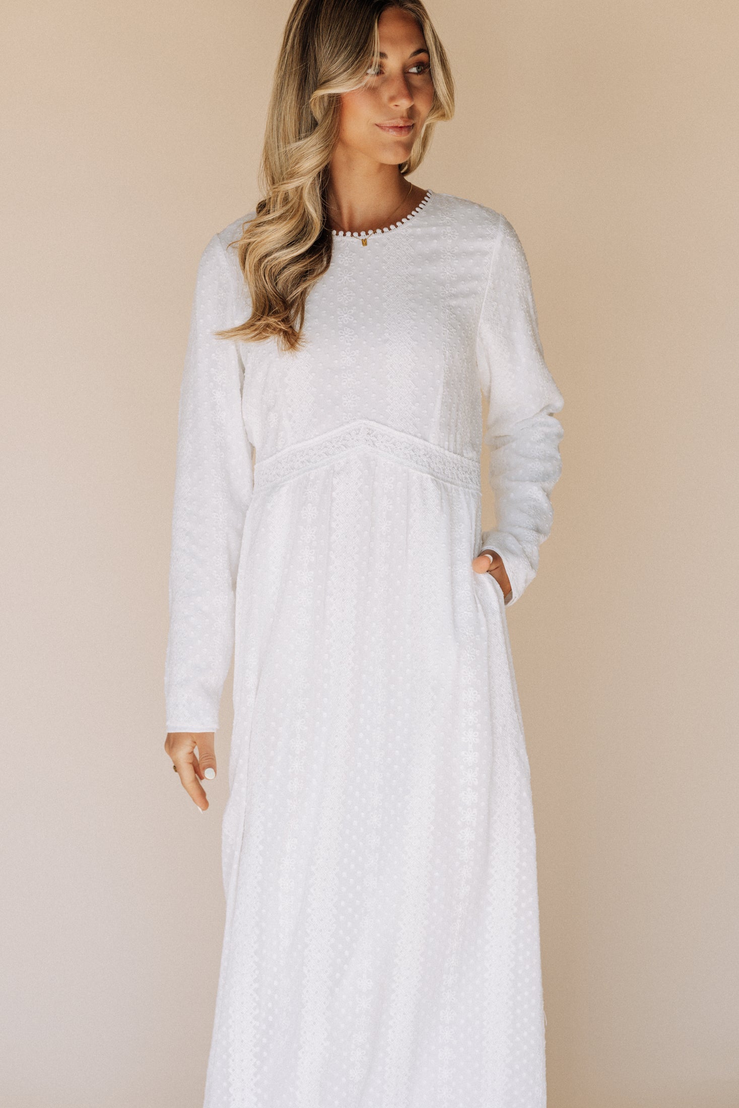 Temple Dress Pockets