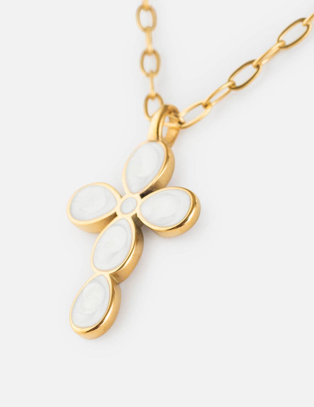 Eternal Light Cross Paperclip Chain Necklace – FEHRNVI