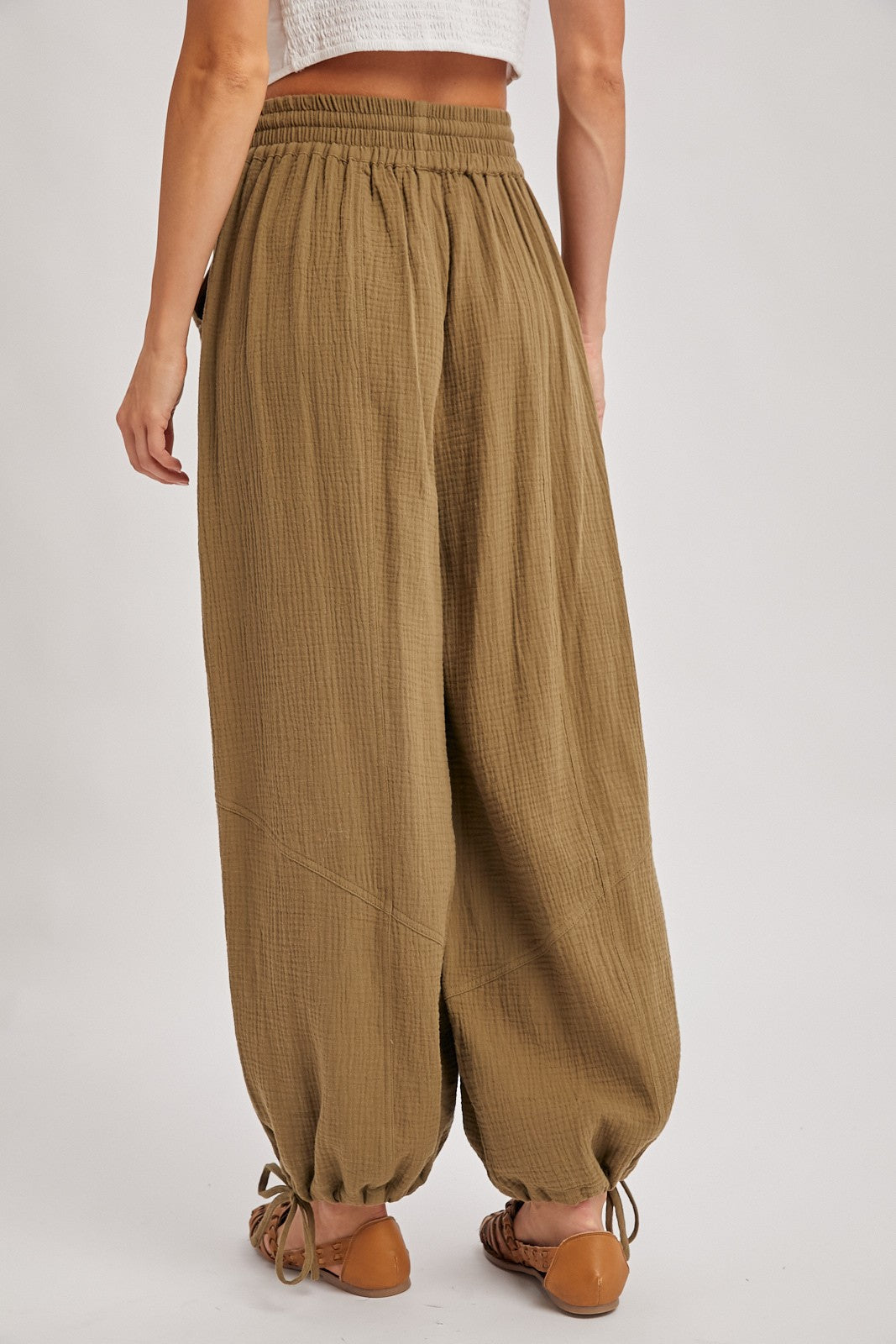 Spring modest pant