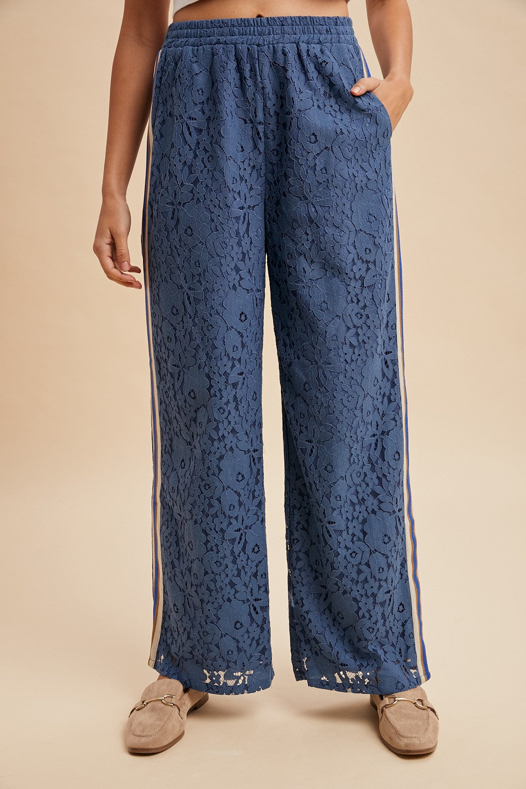 Elastic waist flower pant