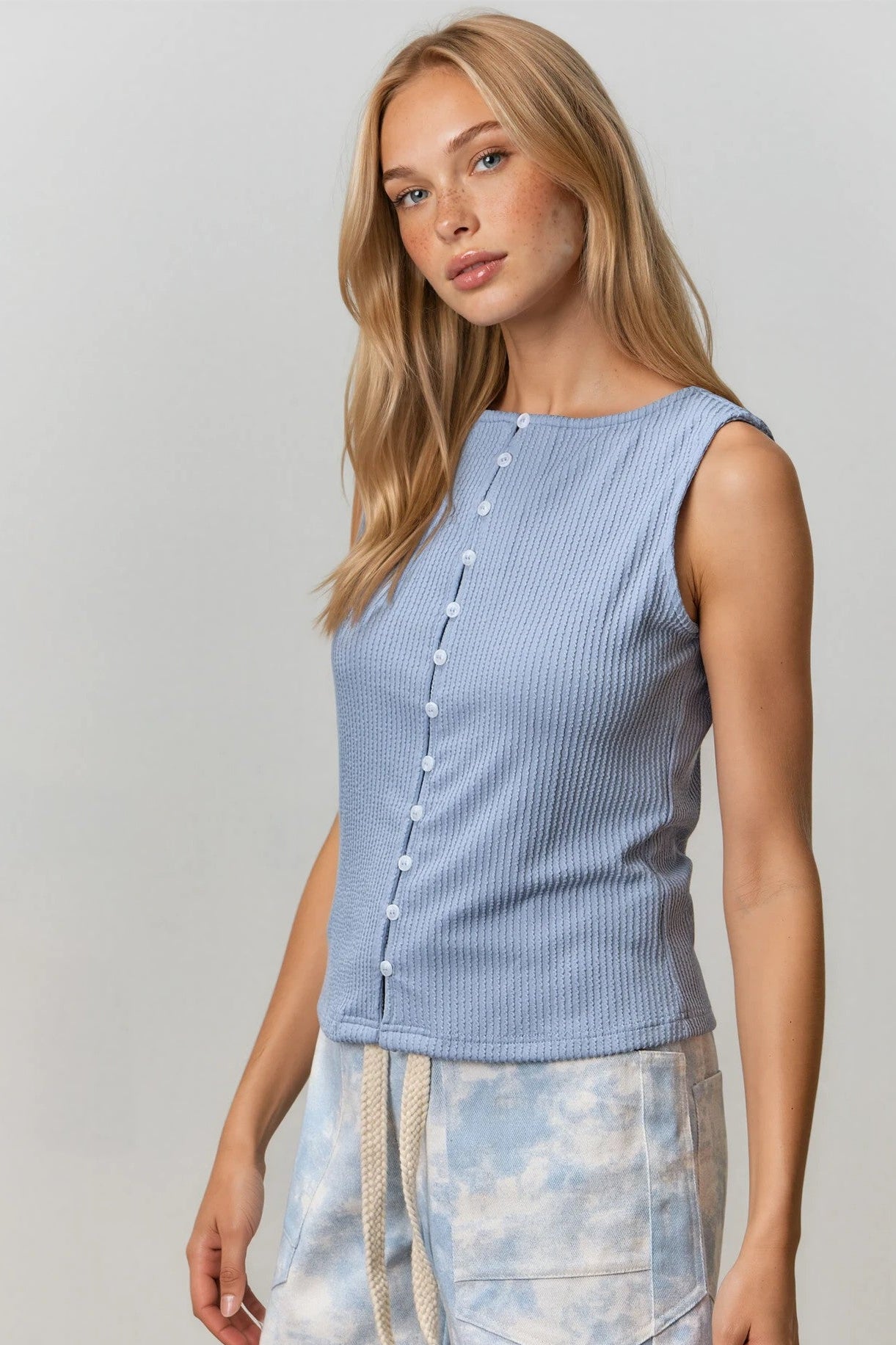 Modest Sleeveless Tops