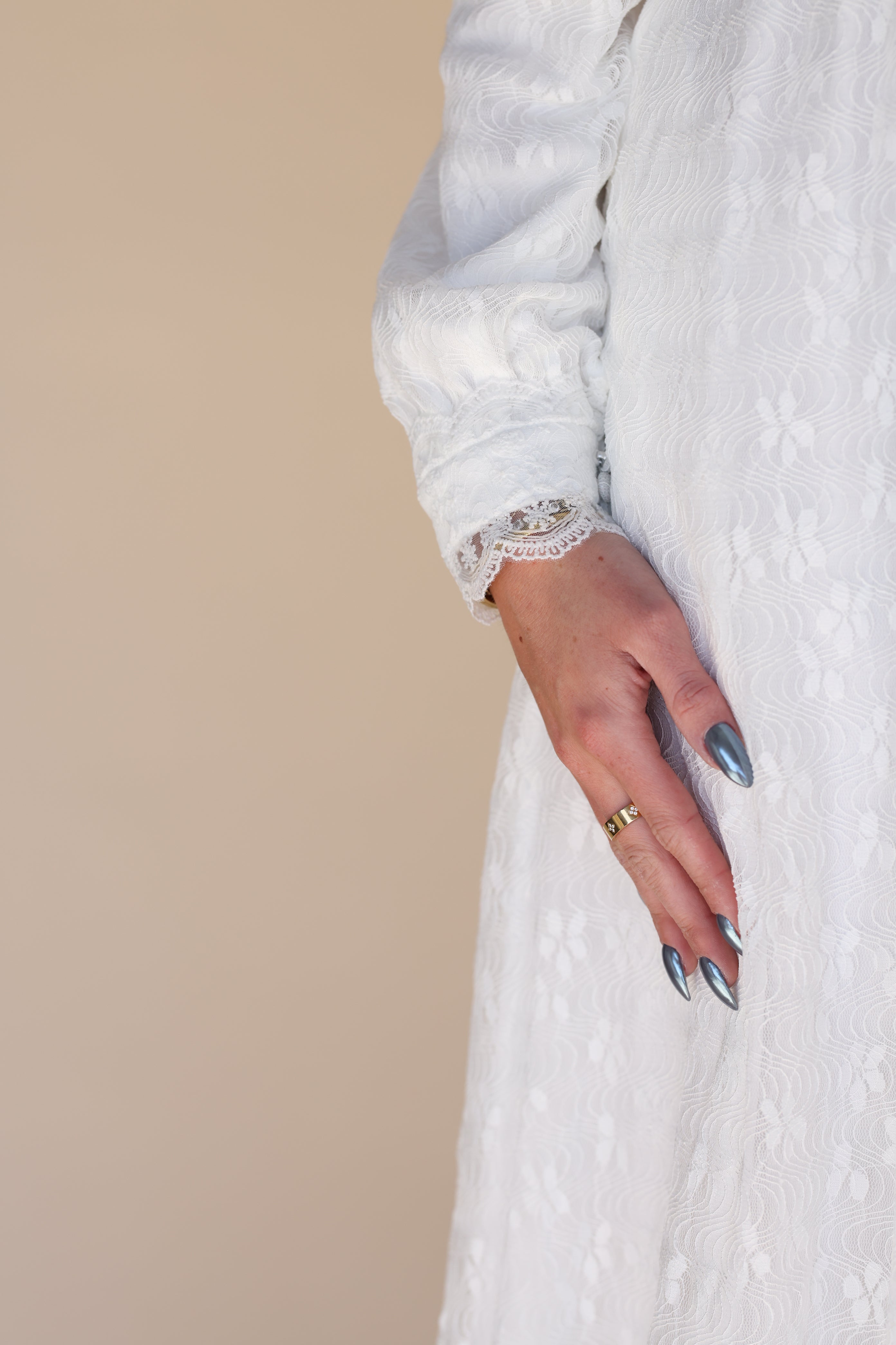 Amelia Temple Dress – FEHRNVI