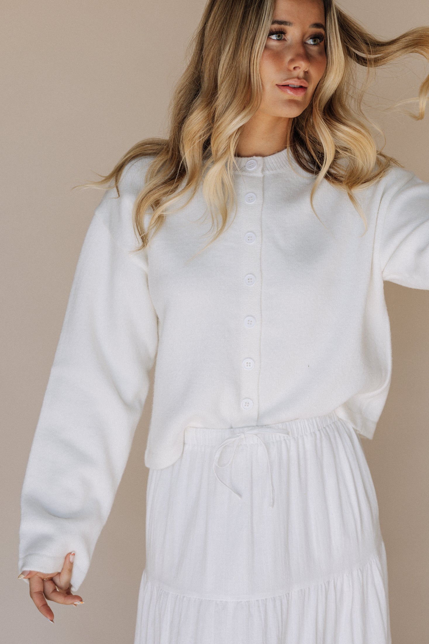 Marilee Temple Sweater in Ivory – FEHRNVI