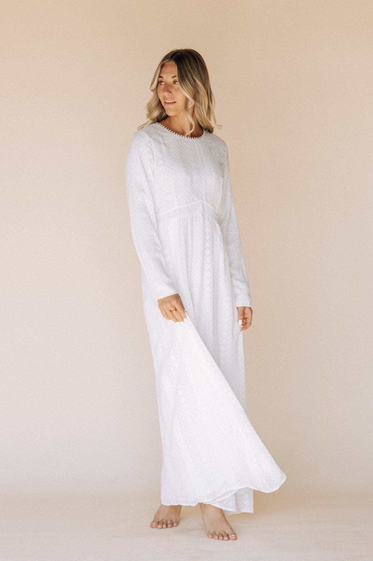 White Long Sleeve Maxi Dress