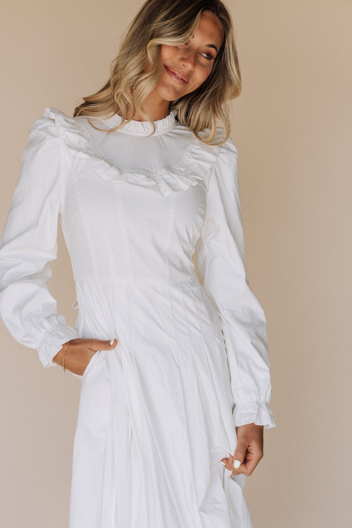 Tara Temple Dress – FEHRNVI