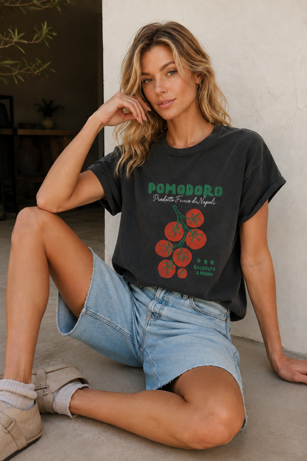 Pomodora Cropped Graphic T-shirt
