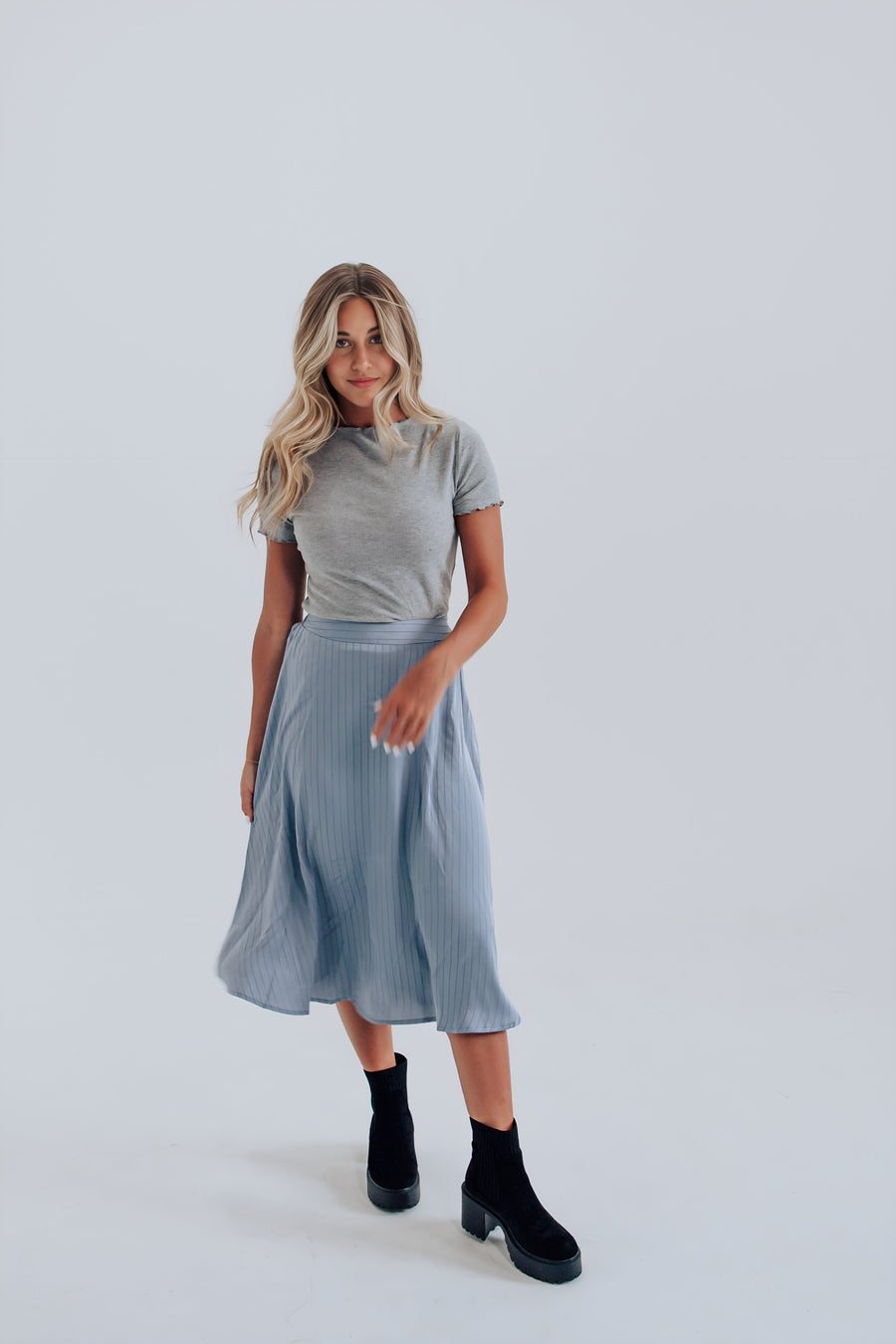 Midi length skirt in dusty blue