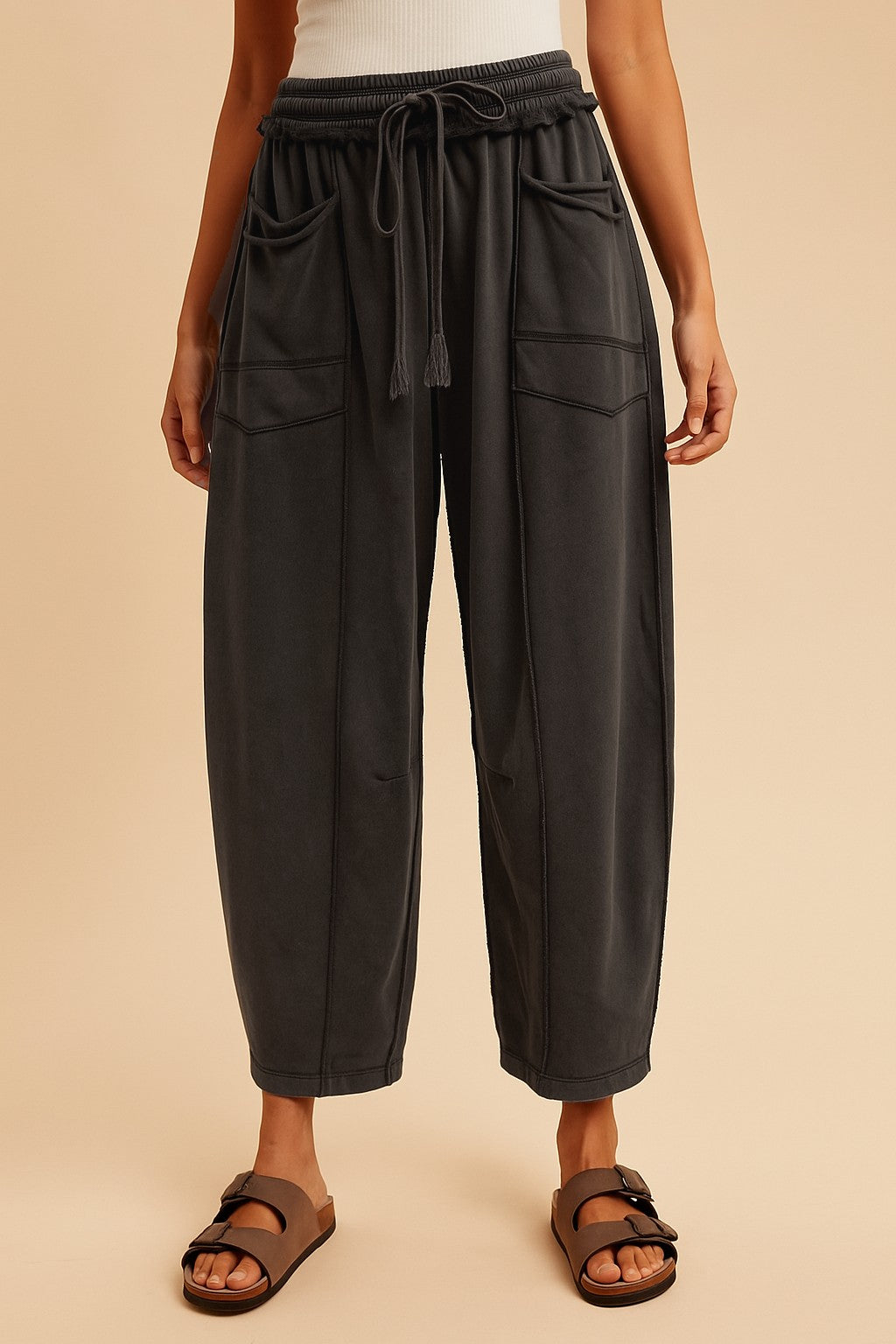 Sophie Barrel Knit Pants in Black