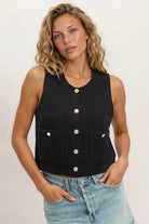 Sleeveless button up top