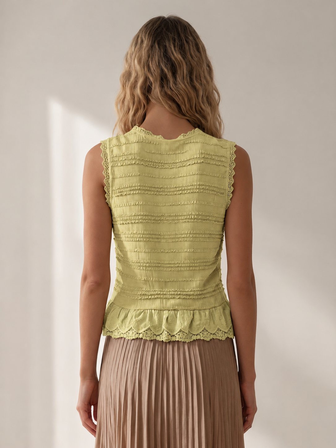 Lace Sleevless Tops