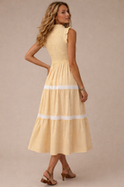 Sleeveless Dresses