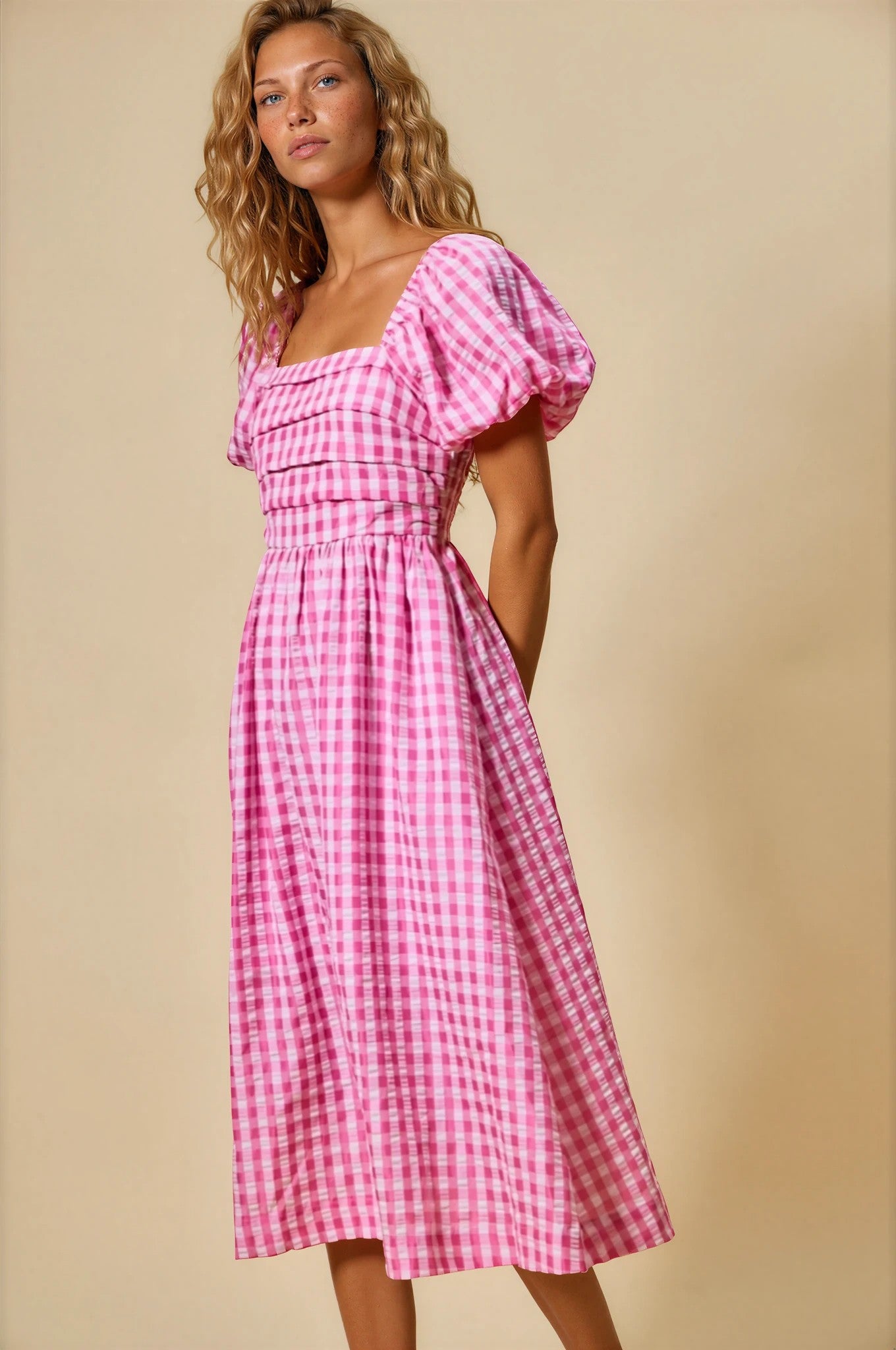 Cherish Gingham Midi Dress in Pink – FEHRNVI