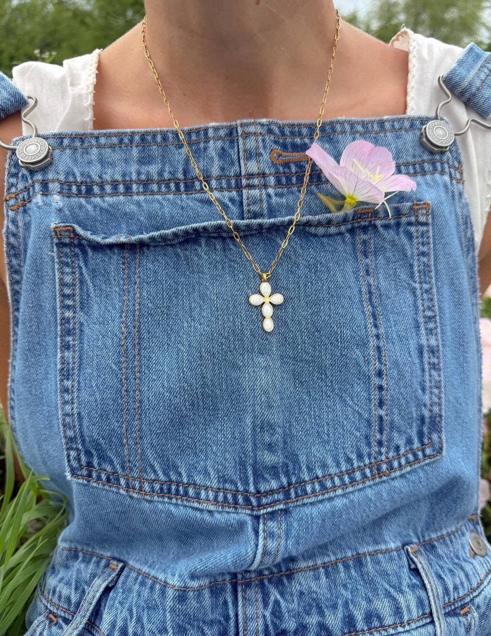 Eternal Light Cross Paperclip Chain Necklace – FEHRNVI