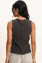 Black sleeveless tops