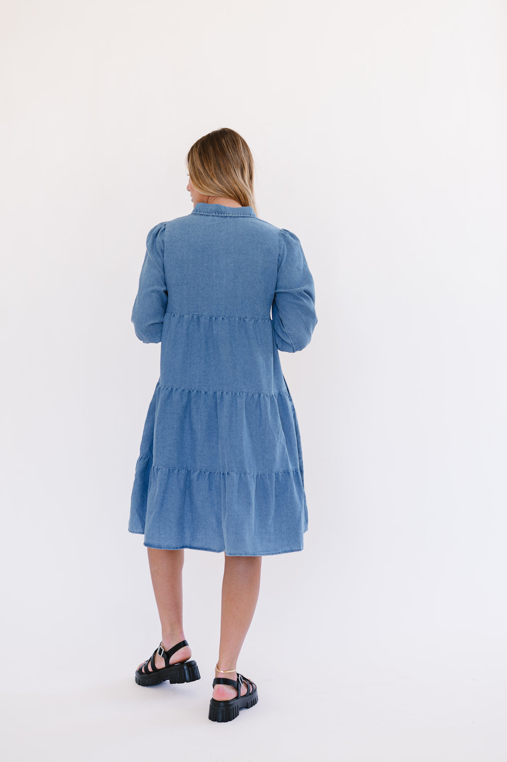 Tiered denim dress with quarter length sleeves